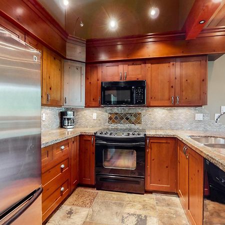 Greystone Lodge Whistler Ruang foto