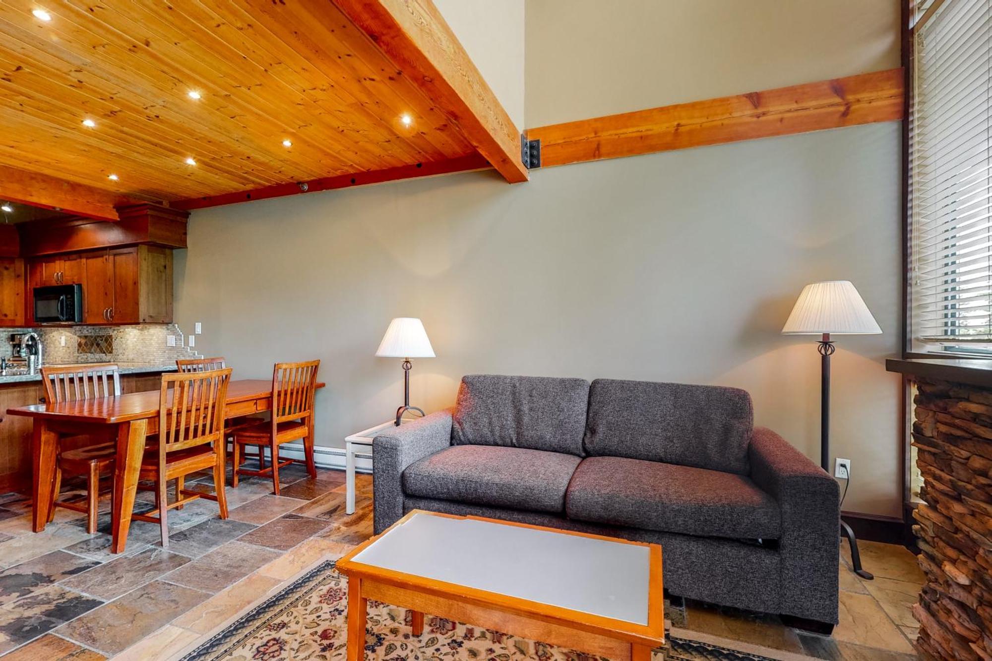 Greystone Lodge Whistler Ruang foto